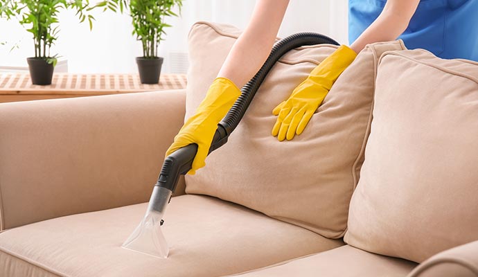 upholstery cleaning service